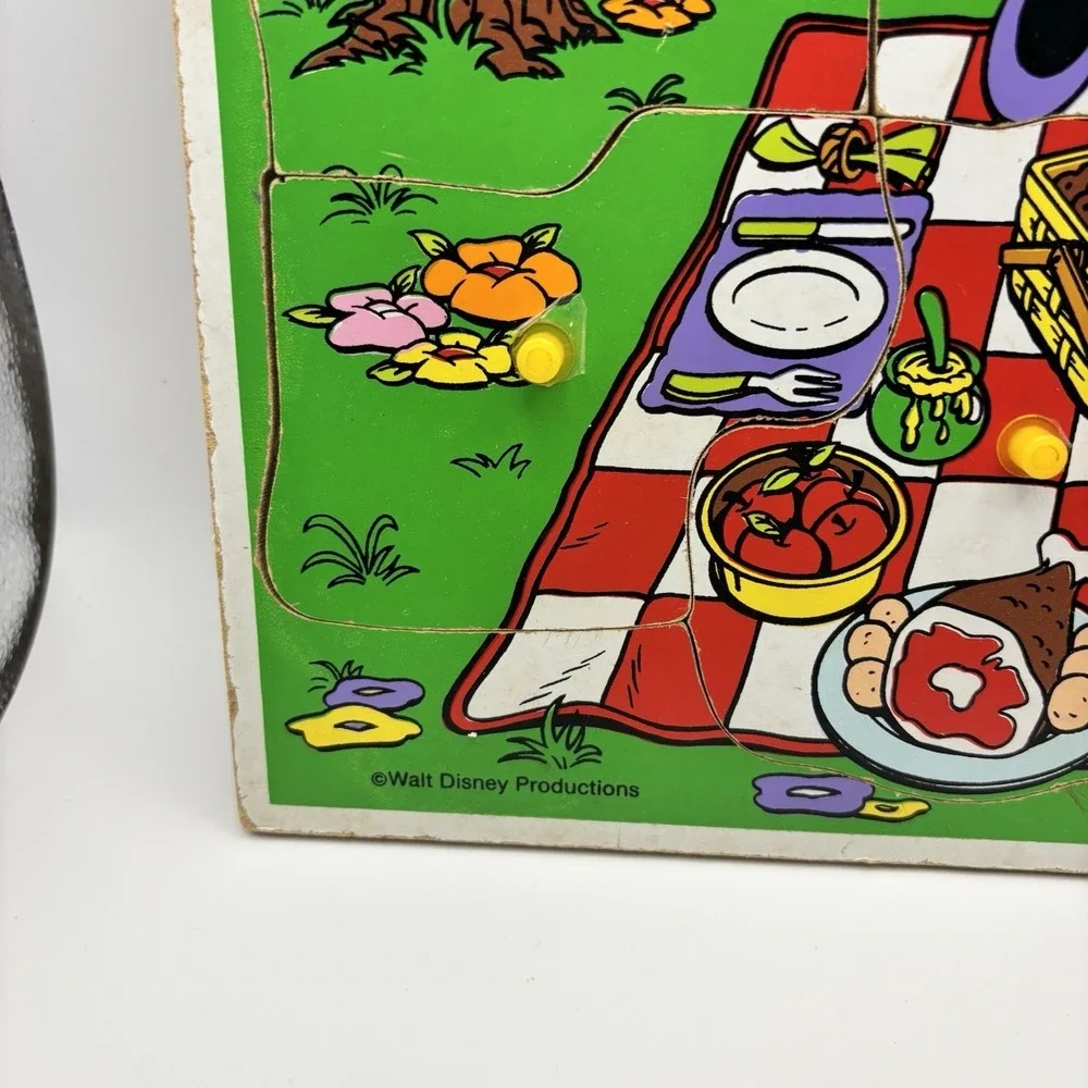 Vtg Playskool Wooden MickeyMinnie PlutoDonaldPuzzle Walt Disney 6 Peg Pieces USA